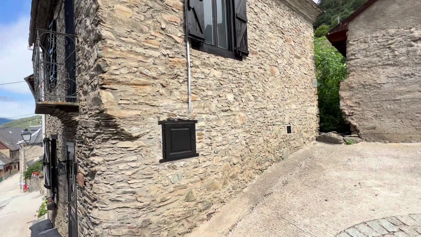 Fachada de piedra